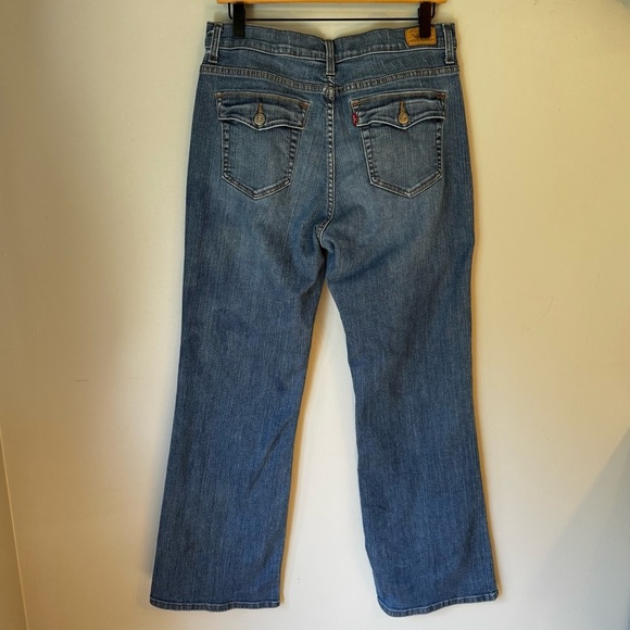 Levi’s 512 Women’s Bootcut Perfectly Slimming High Rise Medium Wash Jeans Sz 14 - Picture 2 of 6